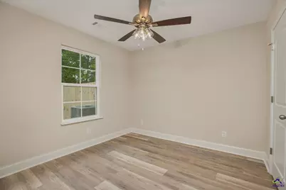120 Northlake Drive, Warner Robins, GA 31093 - Photo 14