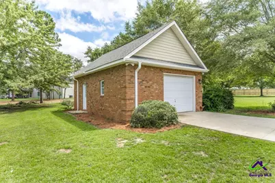 202 Lowpoint Trail, Warner Robins, GA 31093 - Photo 48