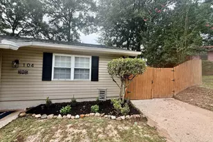 104 Tyrone St, Warner Robins, GA 31088 - Photo 4