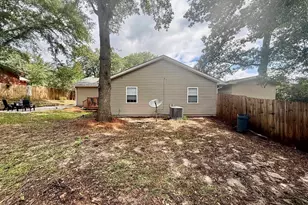 104 Tyrone St, Warner Robins, GA 31088 - Photo 40