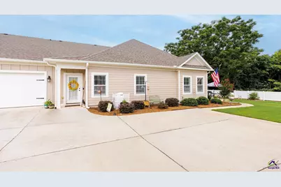 494 Nandina Court, Warner Robins, GA 31088 - Photo 2