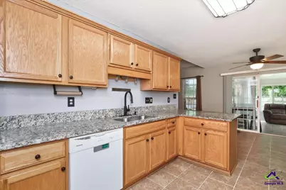 110 Quinelle Drive, Perry, GA 31069 - Photo 24