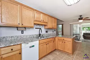 110 Quinelle Dr, Perry, GA 31069 - Photo 24