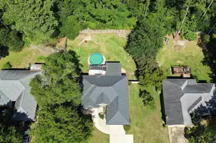 110 Quinelle Dr, Perry, GA 31069 - Photo 2