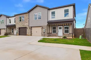 300 Beau Claire Cir, Byron, GA 31008 - Photo 46