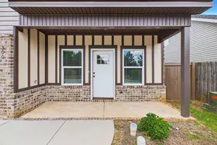 300 Beau Claire Cir, Warner Robins, GA 31008 - Photo 1