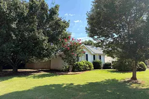 201 Bessermer St, Warner Robins, GA 31088 - Photo 6