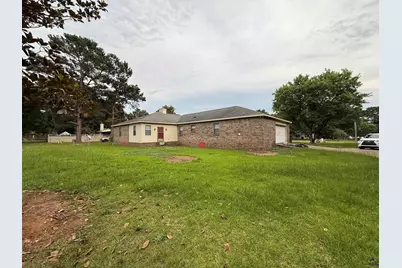 118 South Springs Drive, Bonaire, GA 31005 - Photo 2