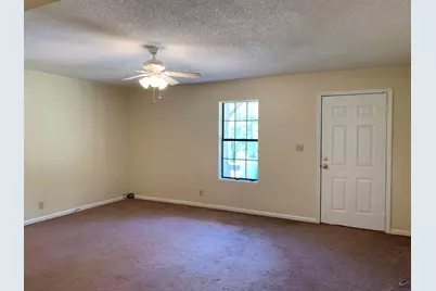 671 - B Country Club Road, Cochran, GA 31014 - Photo 2