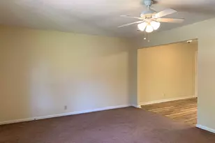 671 - B Country Club Rd, Cochran, GA 31014 - Photo 4