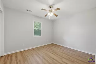 208 Sun Valley, Warner Robins, GA 31093 - Photo 12