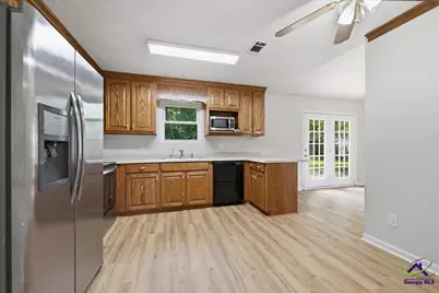 208 Sun Valley, Warner Robins, GA 31093 - Photo 6