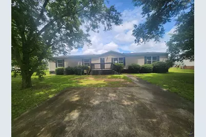 613 Richmond Hill, Byron, GA 31008 - Photo 1