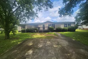 613 Richmond Hill, Warner Robins, GA 31008 - Photo 1