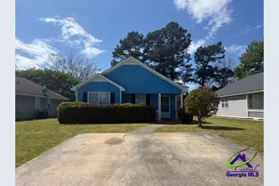 205 Kensington Drive, Warner Robins, GA 31093 - Photo 1
