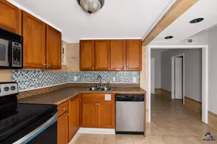 196 Peartree Ln, Riverdale, GA 30274 - Photo 28