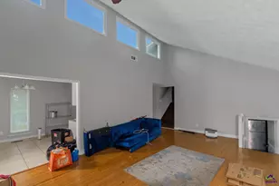 196 Peartree Ln, Riverdale, GA 30274 - Photo 12
