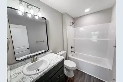 305 Airman Boulevard, Warner Robins, GA 31088 - Photo 14