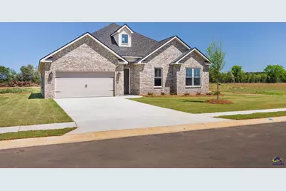 211 Farmland Circle, Perry, GA 31069 - Photo 2