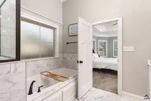 315 Woodlands Blvd, Kathleen, GA 31047 - Photo 8
