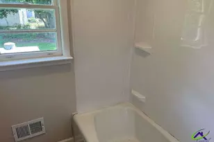 174 Lucas Rd, Cochran, GA 31014 - Photo 14
