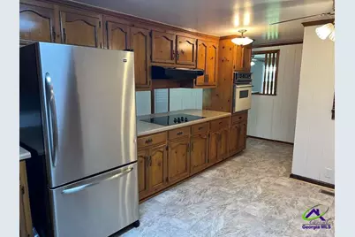 127 Laurel Drive, Cochran, GA 31014 - Photo 4