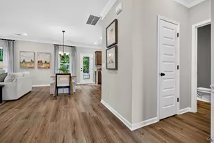 202 Park Bench Way, Byron, GA 31008 - Photo 8