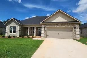 114 Fox Glove Ct, Byron, GA 31008 - Photo 2