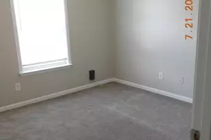128 Kingston Village Dr, Perry, GA 31069 - Photo 8