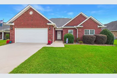 406 Stonebrook Circle, Byron, GA 31008 - Photo 1