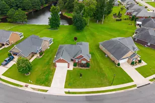 406 Stonebrook Cir, Byron, GA 31008 - Photo 2