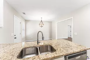 120 Jaybee Dr, Warner Robins, GA 31088 - Photo 12