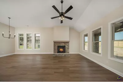 2 Pleasant Oaks Drive, Perry, GA 31069 - Photo 18