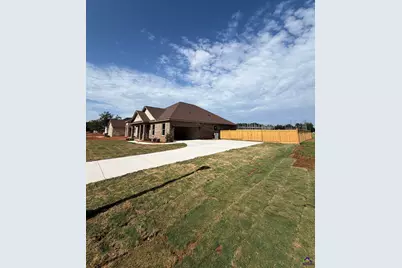 2 Pleasant Oaks Drive, Perry, GA 31069 - Photo 2