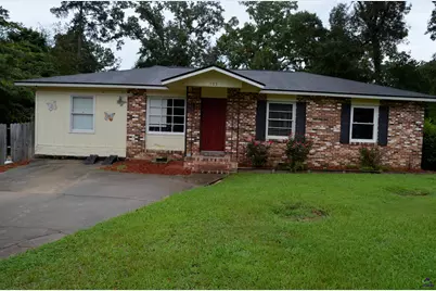 105 Woodland Court, Warner Robins, GA 31088 - Photo 2