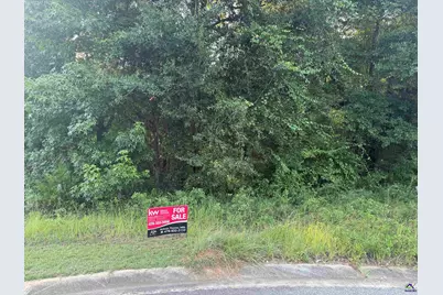 102 Saint Croix Court, Perry, GA 31069 - Photo 2