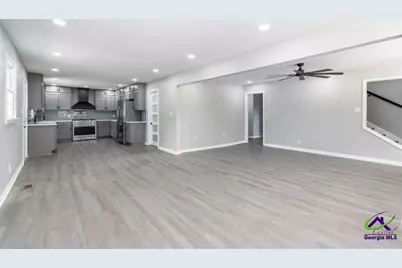 304 Sunset Drive, Warner Robins, GA 31088 - Photo 10