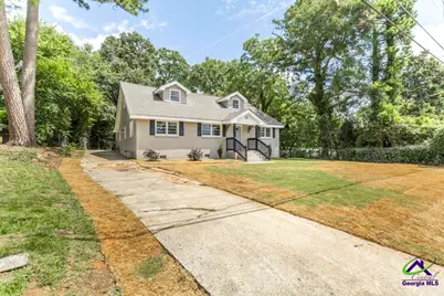 304 Sunset Drive, Warner Robins, GA 31088 - Photo 2