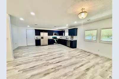 2491 Greenleaf Drive, Macon, GA 31206 - Photo 8