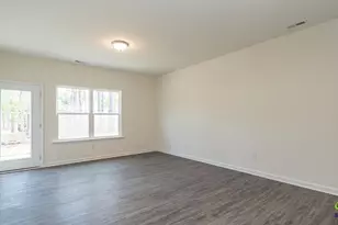 124 Cottage Ct, Thomaston, GA 30286 - Photo 6