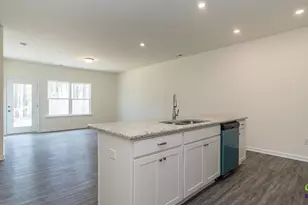 124 Cottage Ct, Thomaston, GA 30286 - Photo 2