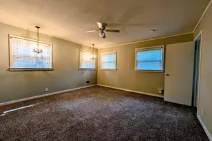 404 Oakview Square, Warner Robins, GA 31093 - Photo 18