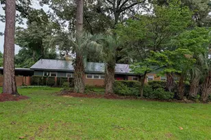 404 Oakview Square, Warner Robins, GA 31093 - Photo 2