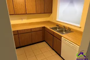 209B Woodcrest Circle, Warner Robins, GA 31093 - Photo 12