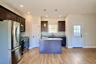 212 Beau Claire Cir, Warner Robins, GA 31008 - Photo 10