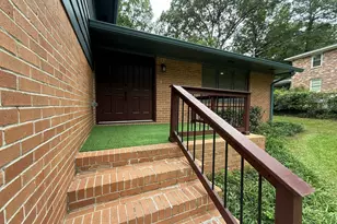 319 Ashby Way, Warner Robins, GA 31088 - Photo 2