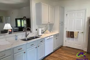 304 S Houston Springs Blvd, Perry, GA 31069 - Photo 12