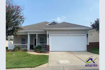 304 S Houston Springs Boulevard, Perry, GA 31069 - Photo 1