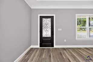 143 Village Cir, Cochran, GA 31014 - Photo 4