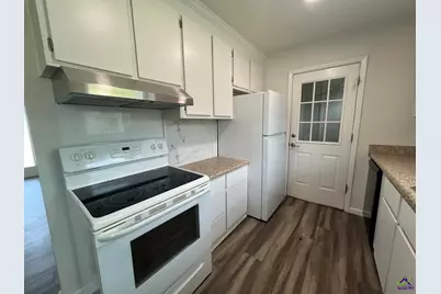 110 Trinity Drive, Warner Robins, GA 31088 - Photo 8